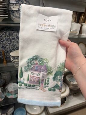 Lenox Spice Village Three Piece Kitchen Towel NWT White Spice Village